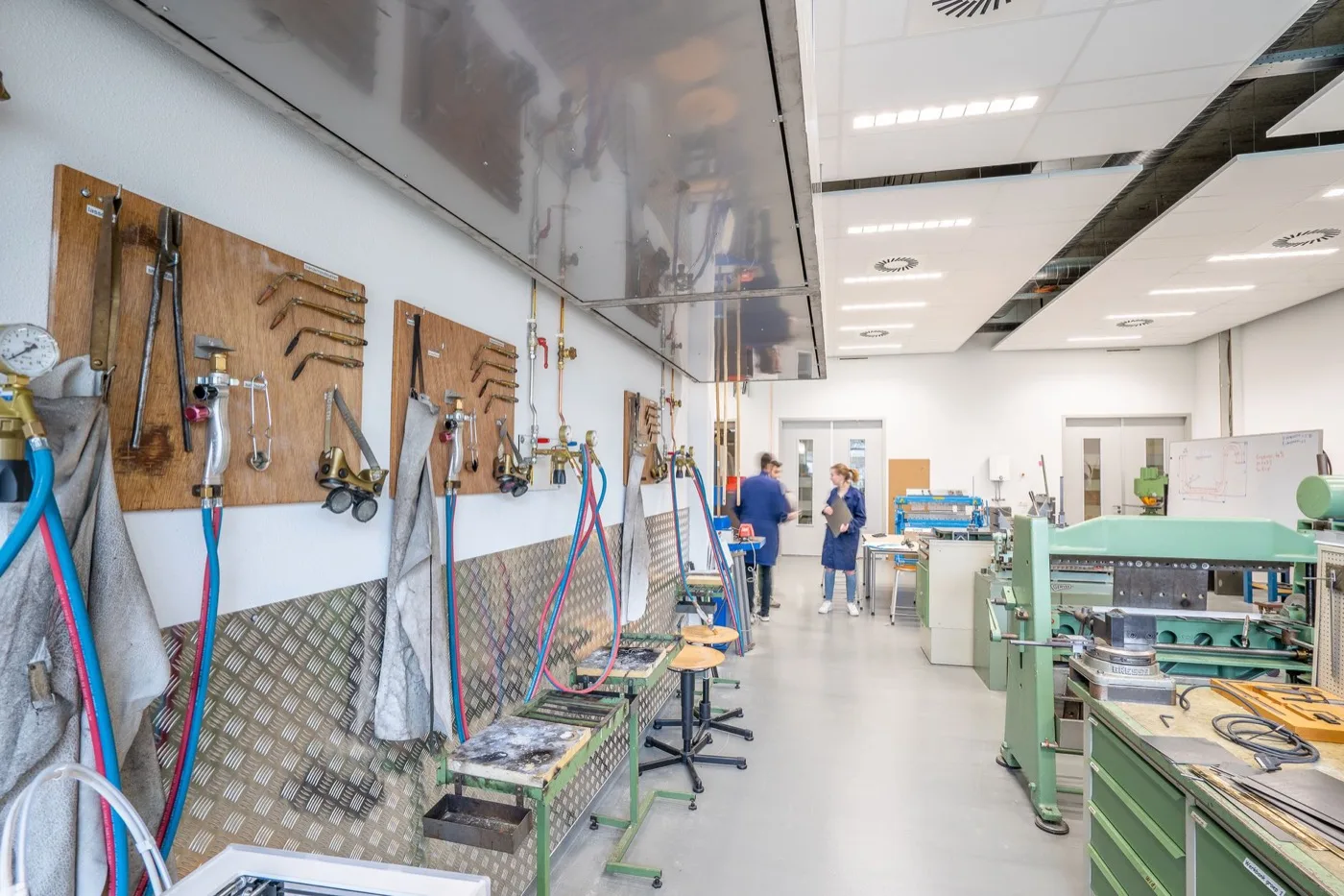 Automatika és vezérléstechnika — vízgépészeti és technológiai berendezésszerelő képzés
